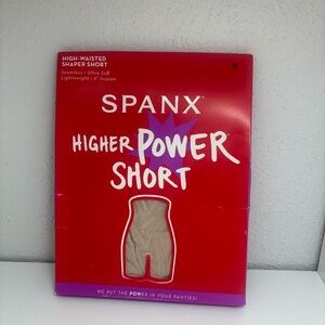 Spanx Women's Higher Power Sculpting Short Soft Nude Size M with Tags